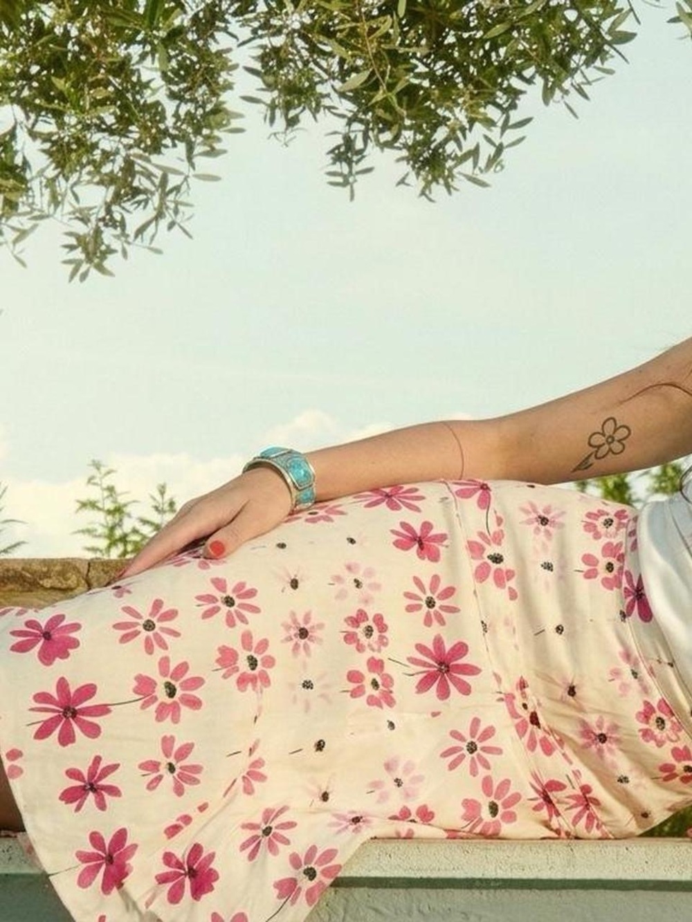 Y2K pink floral knee length skirt with pink flowers